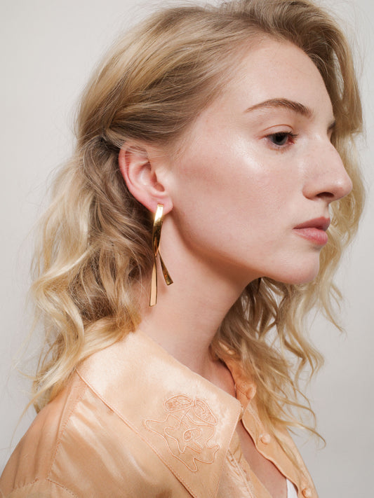 Ribbon Earrings in Gold and Pink