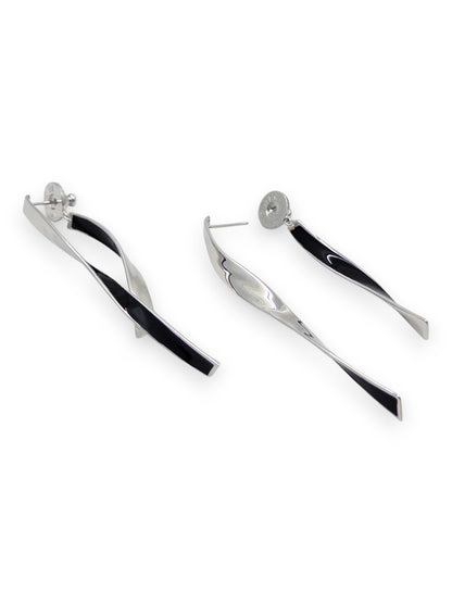 Ribbon Earrings in Silver and Black